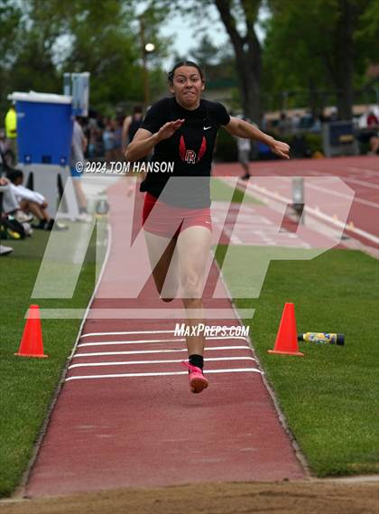 Thumbnail 3 in CHSAA 5A Finals (Triple Jump) photogallery.