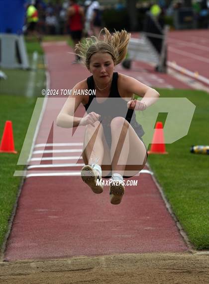 Thumbnail 3 in CHSAA 5A Finals (Triple Jump) photogallery.