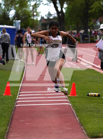 Thumbnail 2 in CHSAA 5A Finals (Triple Jump) photogallery.