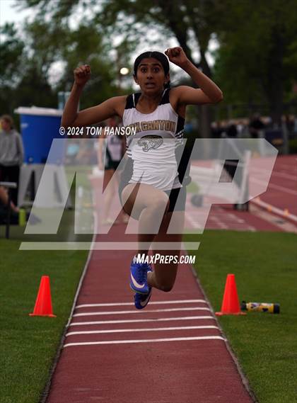 Thumbnail 2 in CHSAA 5A Finals (Triple Jump) photogallery.