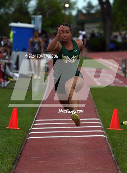 Thumbnail 2 in CHSAA 5A Finals (Triple Jump) photogallery.