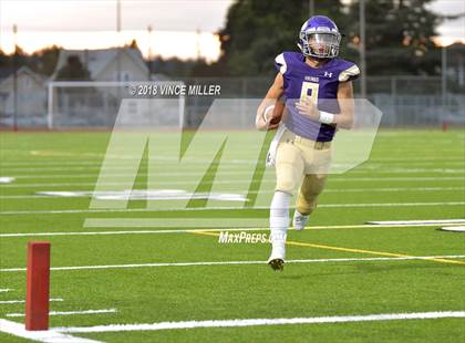Thumbnail 1 in Bellarmine Prep @ Puyallup photogallery.