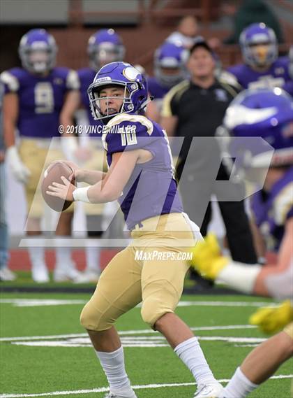 Thumbnail 1 in Bellarmine Prep @ Puyallup photogallery.