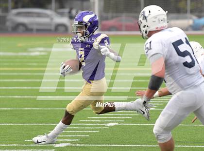 Thumbnail 3 in Bellarmine Prep @ Puyallup photogallery.