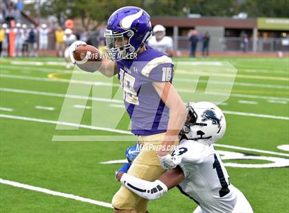 Thumbnail 2 in Bellarmine Prep @ Puyallup photogallery.