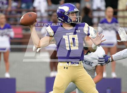 Thumbnail 3 in Bellarmine Prep @ Puyallup photogallery.