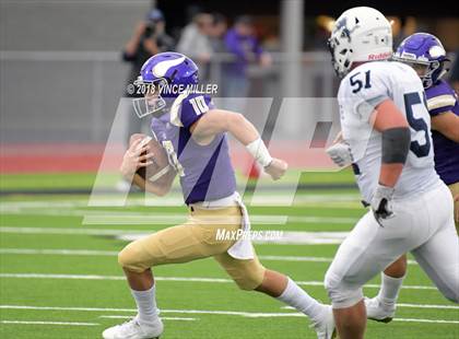 Thumbnail 2 in Bellarmine Prep @ Puyallup photogallery.