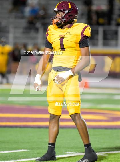 Thumbnail 3 in Campo Verde @ Mountain Pointe photogallery.