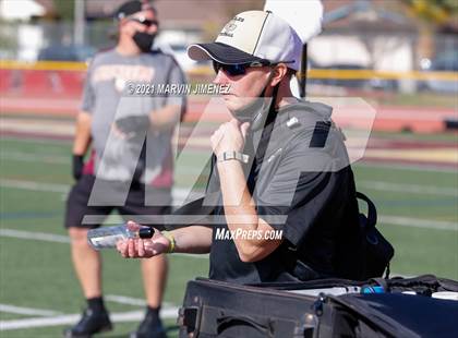 Thumbnail 2 in JV: Simi Valley vs. Oak Park photogallery.