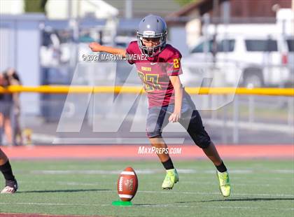 Thumbnail 1 in JV: Simi Valley vs. Oak Park photogallery.