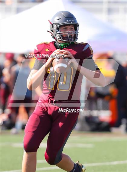 Thumbnail 1 in JV: Simi Valley vs. Oak Park photogallery.
