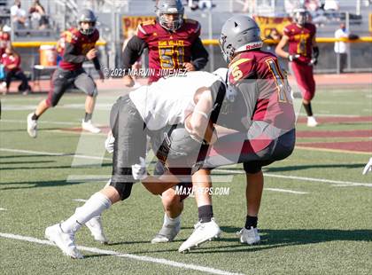 Thumbnail 2 in JV: Simi Valley vs. Oak Park photogallery.