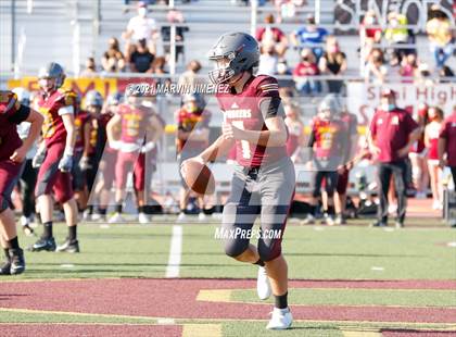 Thumbnail 2 in JV: Simi Valley vs. Oak Park photogallery.