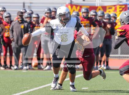 Thumbnail 3 in JV: Simi Valley vs. Oak Park photogallery.