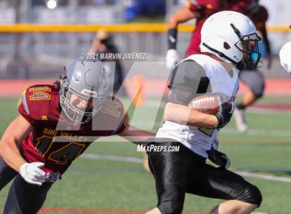 Thumbnail 1 in JV: Simi Valley vs. Oak Park photogallery.