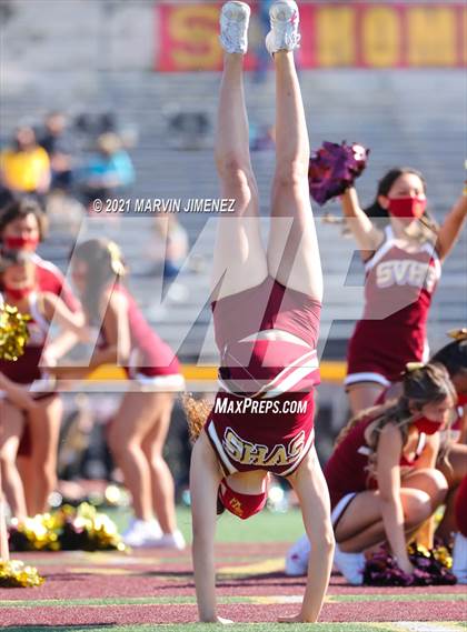 Thumbnail 3 in JV: Simi Valley vs. Oak Park photogallery.