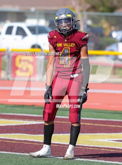 Thumbnail 1 in JV: Simi Valley vs. Oak Park photogallery.