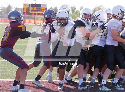 Thumbnail 1 in JV: Simi Valley vs. Oak Park photogallery.
