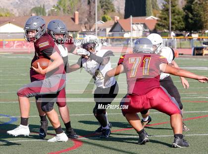 Thumbnail 1 in JV: Simi Valley vs. Oak Park photogallery.