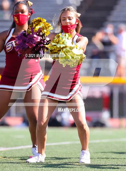 Thumbnail 2 in JV: Simi Valley vs. Oak Park photogallery.