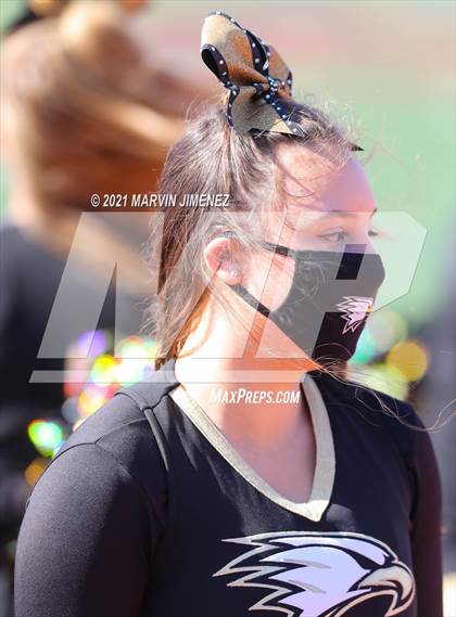 Thumbnail 2 in JV: Simi Valley vs. Oak Park photogallery.