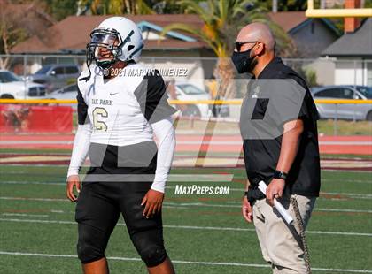 Thumbnail 2 in JV: Simi Valley vs. Oak Park photogallery.