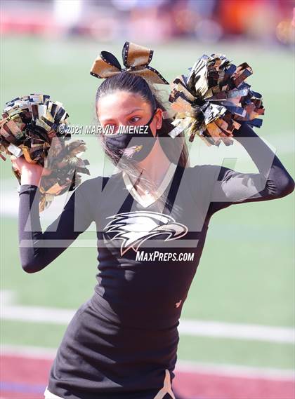 Thumbnail 3 in JV: Simi Valley vs. Oak Park photogallery.