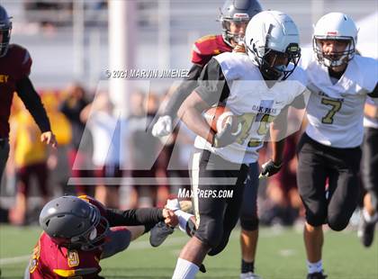 Thumbnail 2 in JV: Simi Valley vs. Oak Park photogallery.