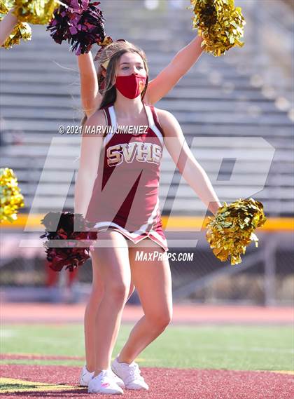 Thumbnail 2 in JV: Simi Valley vs. Oak Park photogallery.