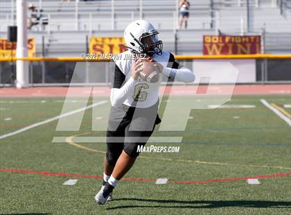 Thumbnail 1 in JV: Simi Valley vs. Oak Park photogallery.