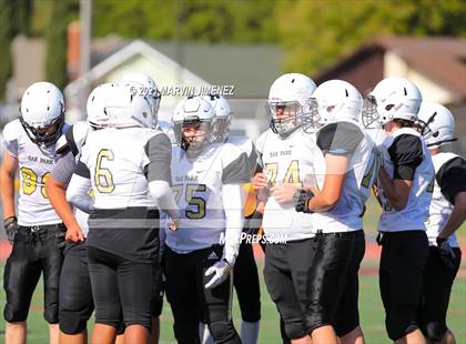 Thumbnail 3 in JV: Simi Valley vs. Oak Park photogallery.