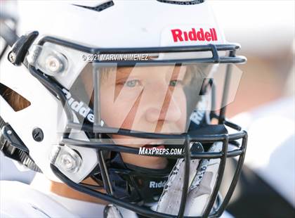Thumbnail 2 in JV: Simi Valley vs. Oak Park photogallery.