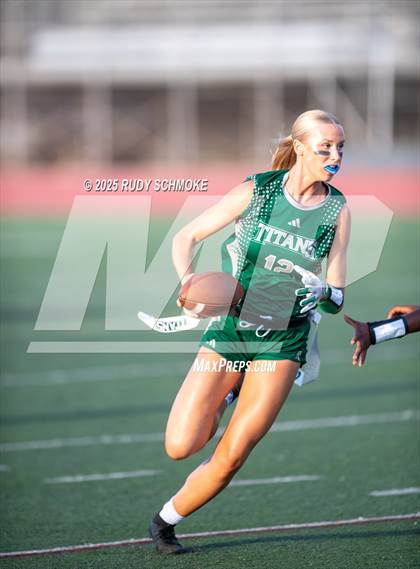 Thumbnail 2 in El Camino @ Poway photogallery.