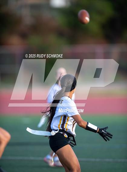 Thumbnail 1 in El Camino @ Poway photogallery.