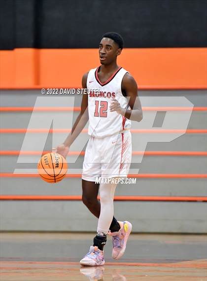 Thumbnail 3 in Union Mine vs. Bella Vista (Tiger Classic) photogallery.