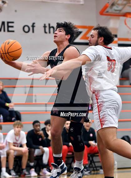 Thumbnail 2 in Union Mine vs. Bella Vista (Tiger Classic) photogallery.