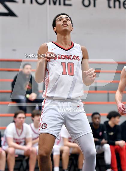 Thumbnail 2 in Union Mine vs. Bella Vista (Tiger Classic) photogallery.
