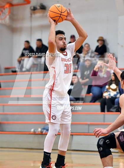 Thumbnail 1 in Union Mine vs. Bella Vista (Tiger Classic) photogallery.