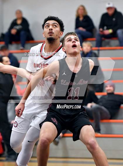 Thumbnail 2 in Union Mine vs. Bella Vista (Tiger Classic) photogallery.