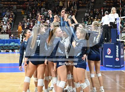 Thumbnail 1 in Valor Christian vs. Rock Canyon (CHSAA 5A State Final) photogallery.