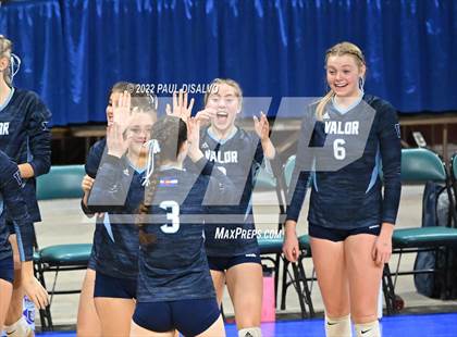 Thumbnail 2 in Valor Christian vs. Rock Canyon (CHSAA 5A State Final) photogallery.
