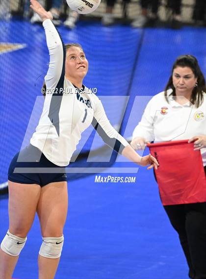 Thumbnail 2 in Valor Christian vs. Rock Canyon (CHSAA 5A State Final) photogallery.