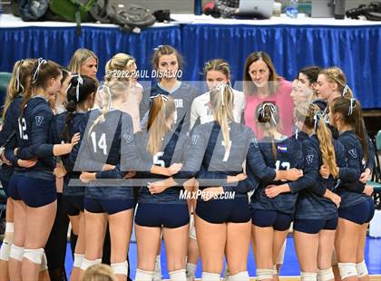 Thumbnail 2 in Valor Christian vs. Rock Canyon (CHSAA 5A State Final) photogallery.