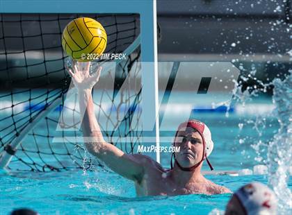 Thumbnail 2 in Laguna Beach vs. Los Alamitos photogallery.