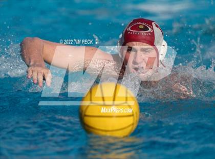 Thumbnail 2 in Laguna Beach vs. Los Alamitos photogallery.