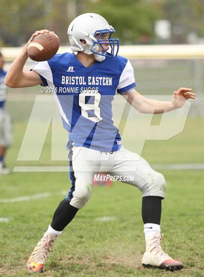 Thumbnail 1 in Windsor vs. Bristol Eastern photogallery.