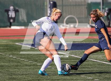Thumbnail 3 in Carter vs. Marina photogallery.