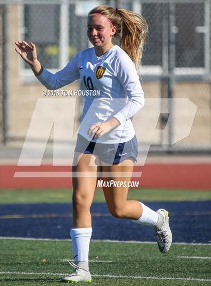 Thumbnail 3 in Carter vs. Marina photogallery.
