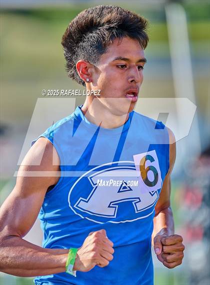 Thumbnail 3 in UIL 6A Track & Field Area 13&14 (1600M) photogallery.