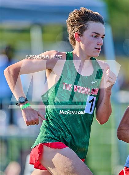 Thumbnail 3 in UIL 6A Track & Field Area 13&14 (1600M) photogallery.